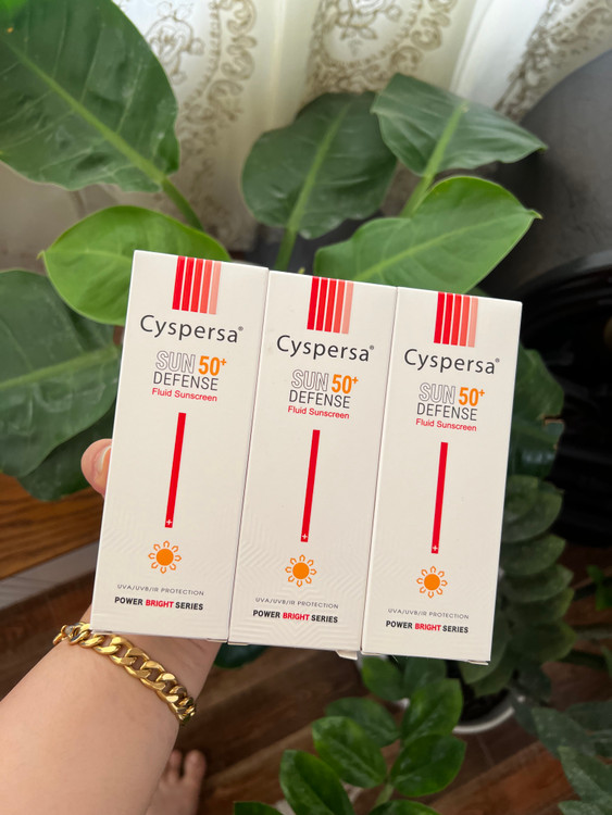 ضدلک روشن کننده بیرنگ زودجذب